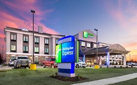 Holiday Inn Express Hutchinson